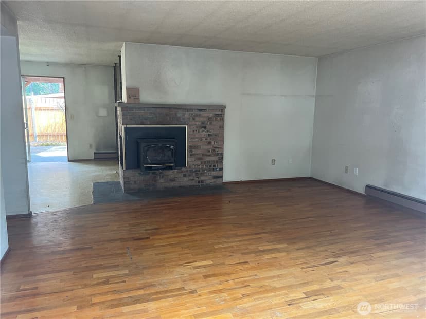 Property photo for 13617 Yakima Avenue S, Tacoma photo 9