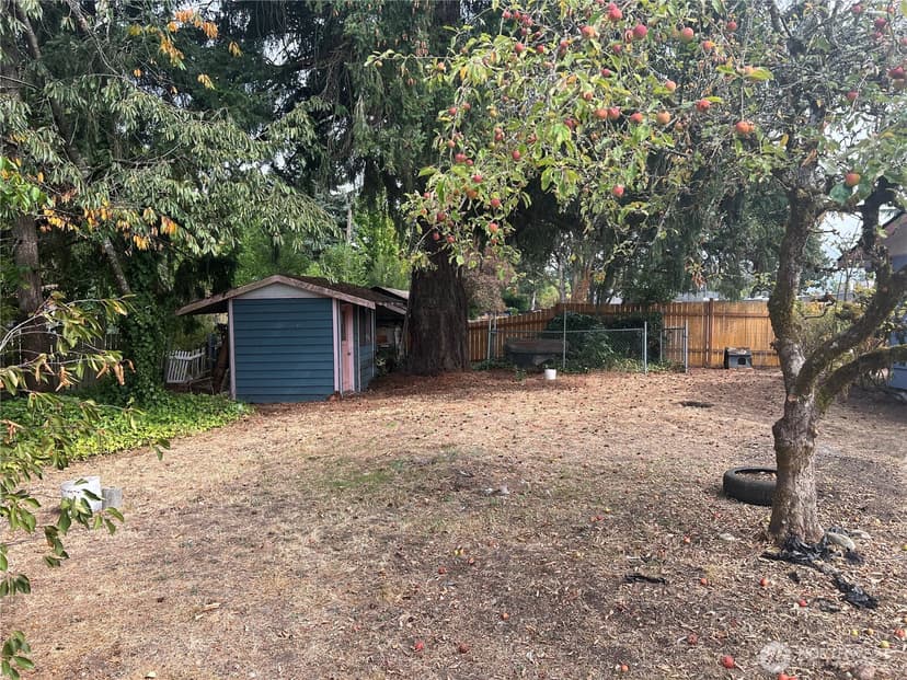 Property photo for 13617 Yakima Avenue S, Tacoma photo 8