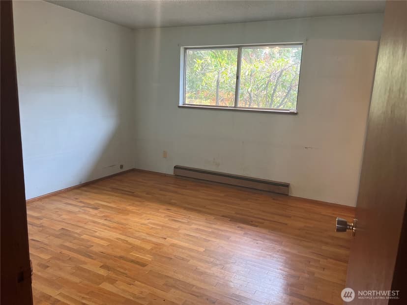 Property photo for 13617 Yakima Avenue S, Tacoma photo 14