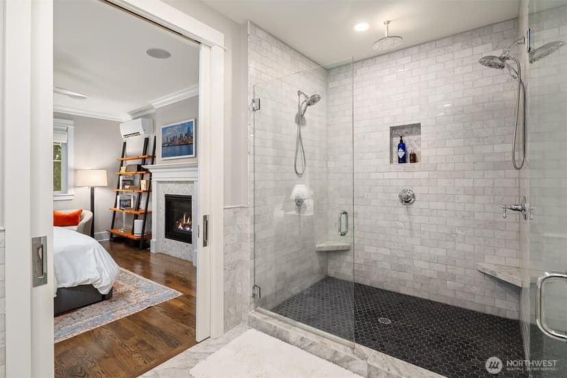 Property photo for 111 NE 63rd Street, Seattle photo 17