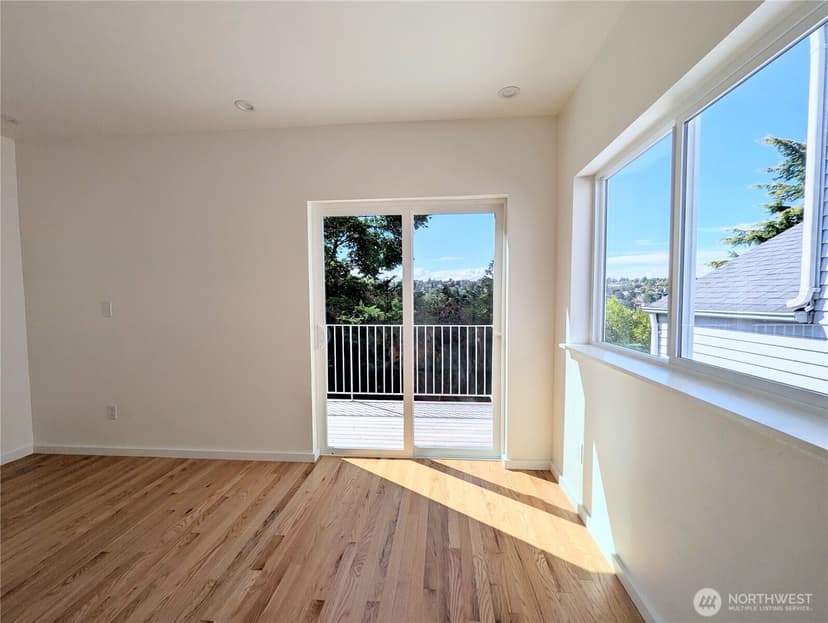 Property photo for 1713 33rd Avenue, Seattle photo 16