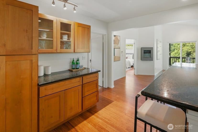 Property photo for 3042 NE 94th Street, Seattle photo 10