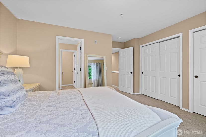 Property photo for 23036 NE 8th Street #D, Sammamish photo 16