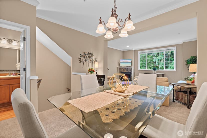 Property photo for 23036 NE 8th Street #D, Sammamish photo 9
