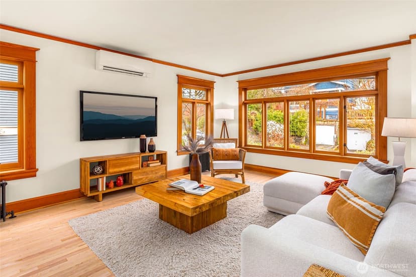 Property photo for 2117 N 36th Street, Seattle photo 20