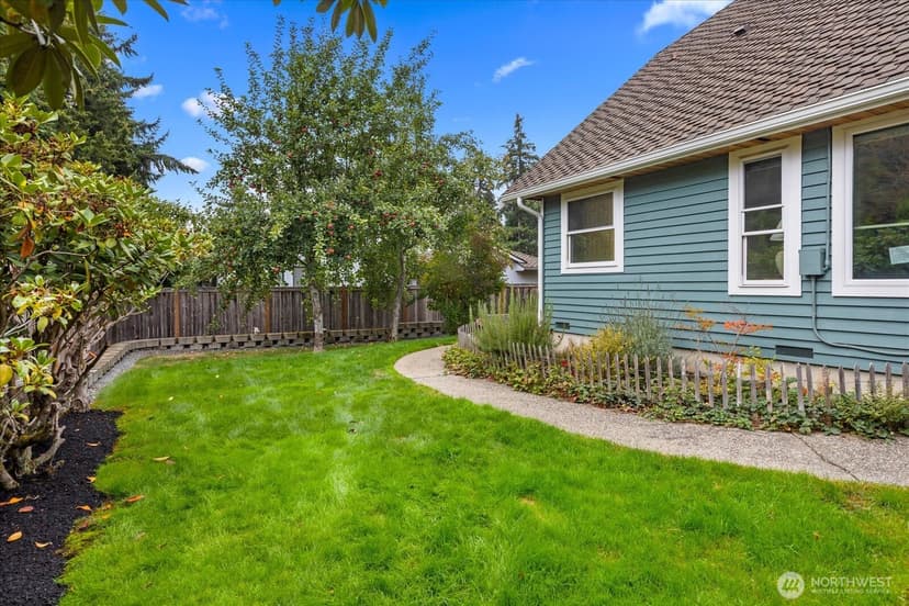 Property photo for 12204 42nd Drive SE, Everett photo 26