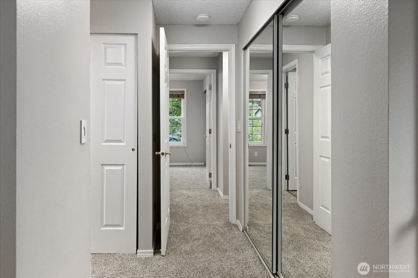 Property photo for 25340 36th Place S, Kent photo 18
