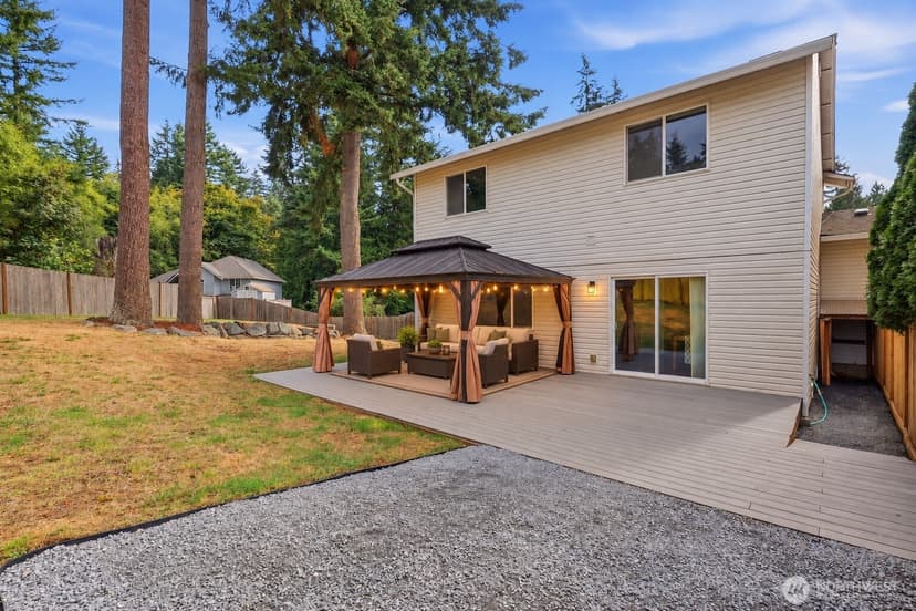 Property photo for 1603 94th Drive SE #B, Lake Stevens photo 22