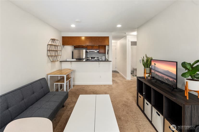 Property photo for 8816 Nesbit Avenue N #302, Seattle photo 10