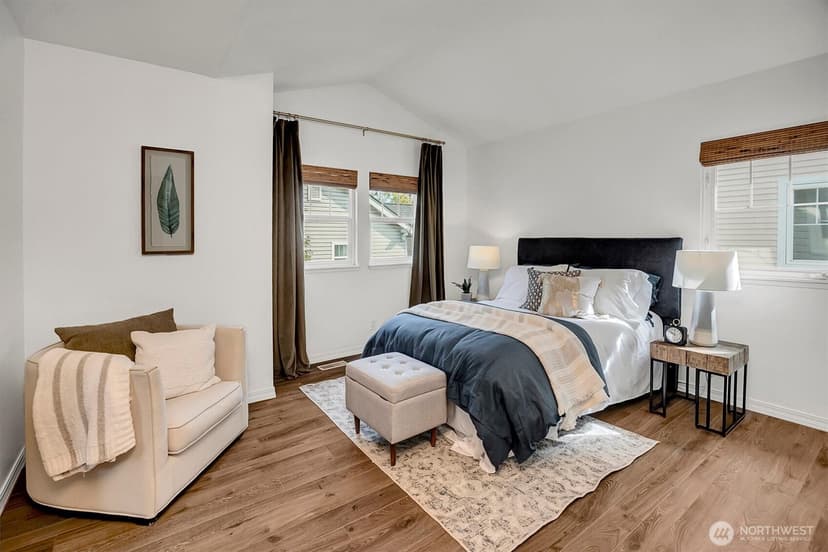 Property photo for 116 24th Avenue S, Seattle photo 16
