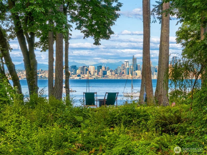 Property photo for 10374 NE Country Club Road, Bainbridge Island photo 17