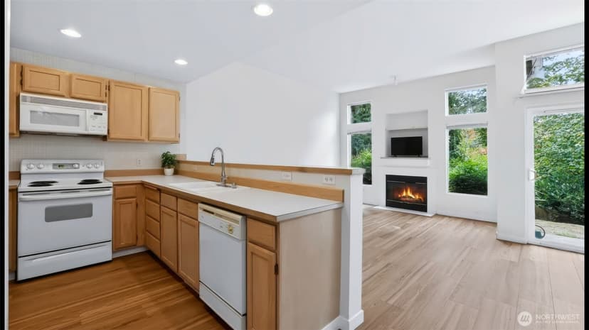 Property photo for 22743 SE 242nd Place, Maple Valley photo 6