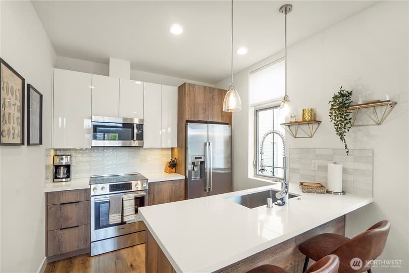 Property photo for 939 NW 56th Street #B, Seattle photo 16