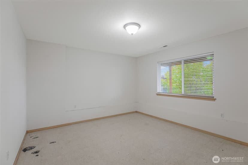 Property photo for 1617 5th Street SE, Puyallup photo 34