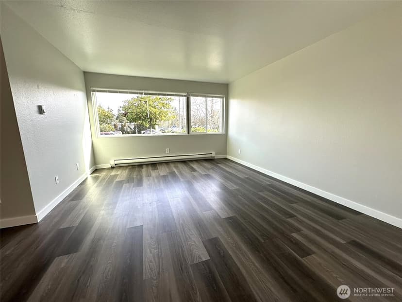 Property photo for 4230 Hoyt Avenue, Everett photo 33