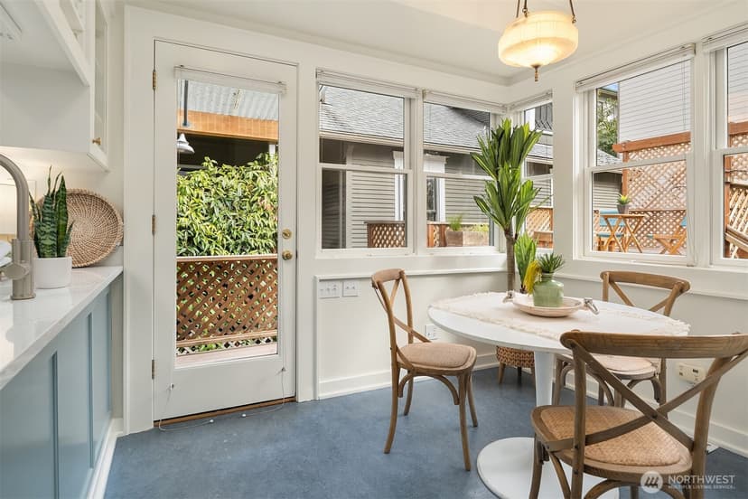 Property photo for 311 N 47th Street, Seattle photo 17