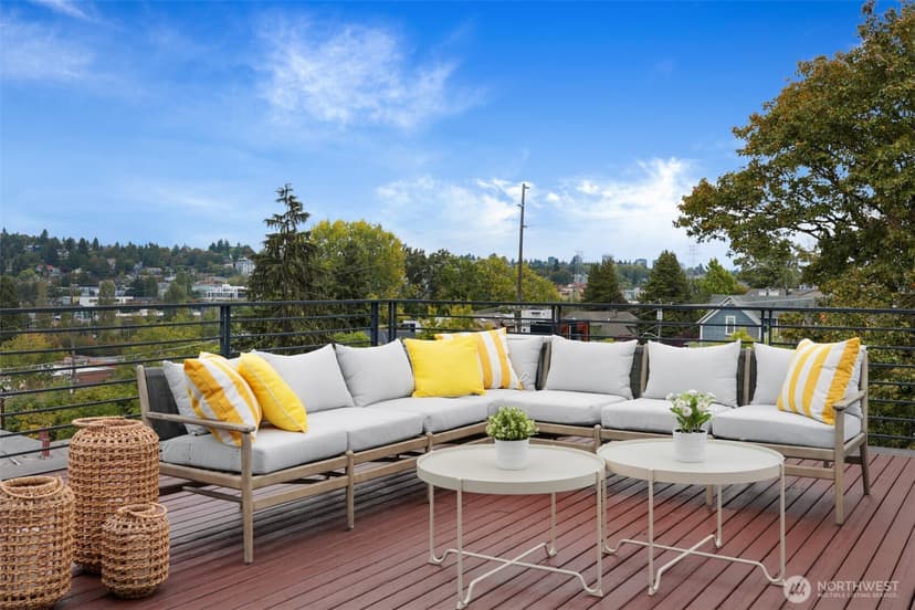Property photo for 3022 4th Avenue W, Seattle photo 33