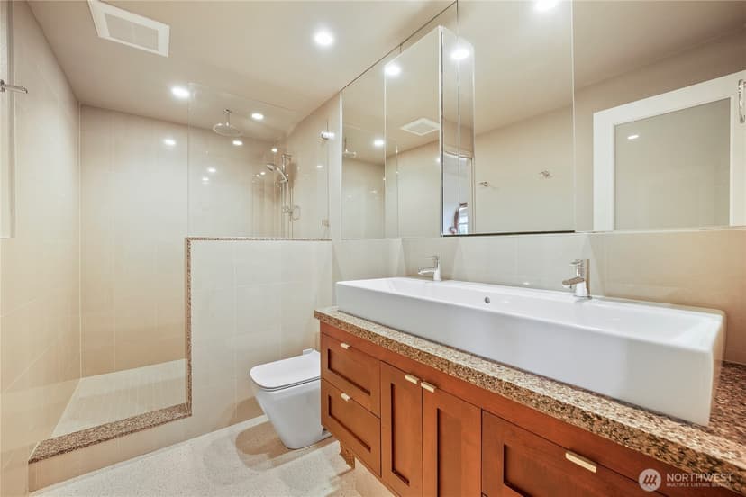 Property photo for 1112 N 38th Street, Renton photo 21