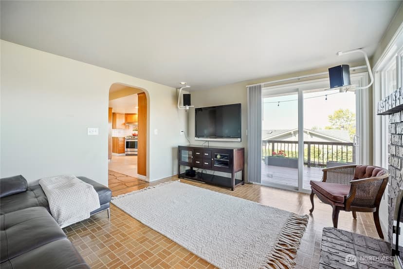 Property photo for 1112 N 38th Street, Renton photo 16