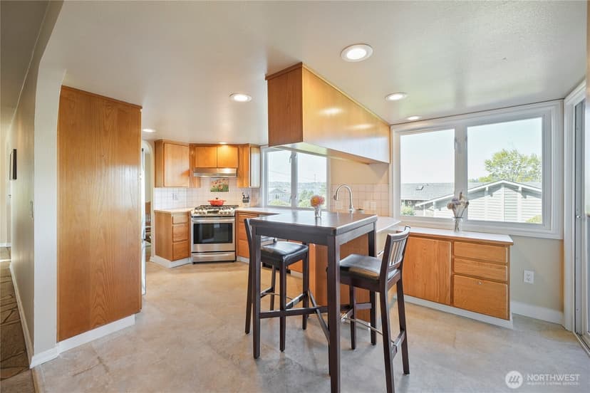 Property photo for 1112 N 38th Street, Renton photo 13