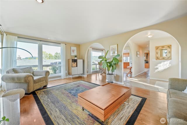 Property photo for 1112 N 38th Street, Renton photo 4