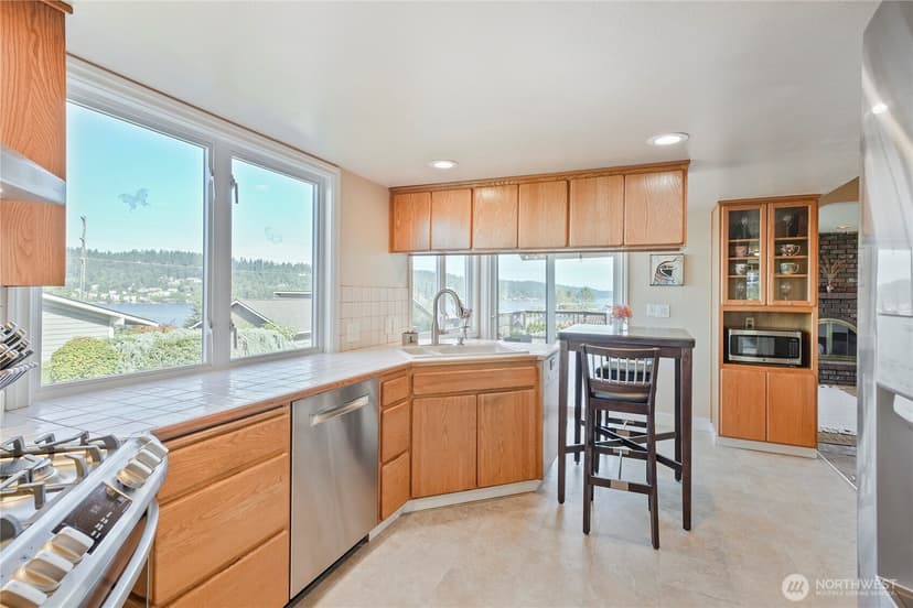 Property photo for 1112 N 38th Street, Renton photo 10