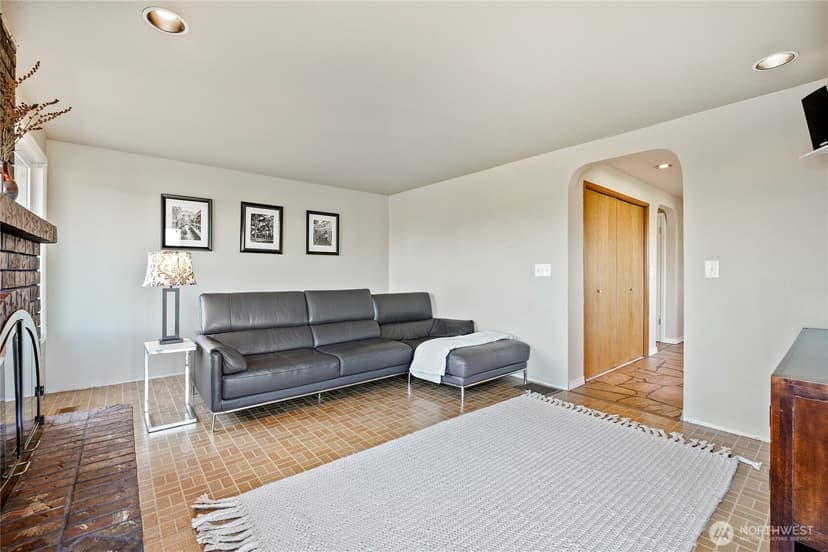 Property photo for 1112 N 38th Street, Renton photo 15