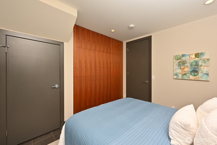 Property photo for 8218 2nd Avenue NE ##B, Seattle photo 22