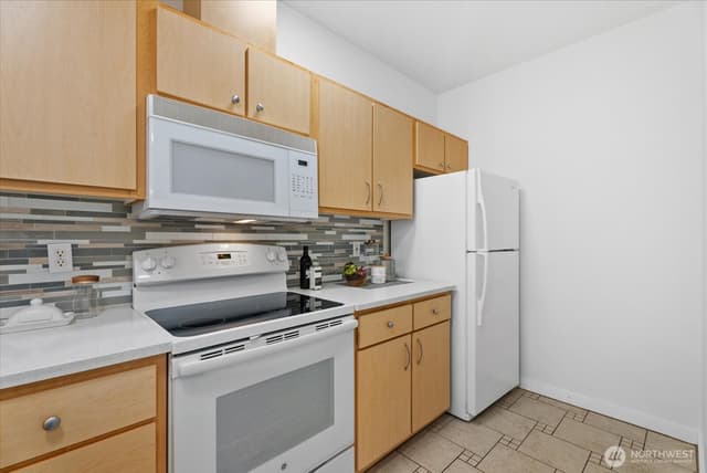 Property photo for 13301 SE 79th Place #A106, Newcastle photo 5