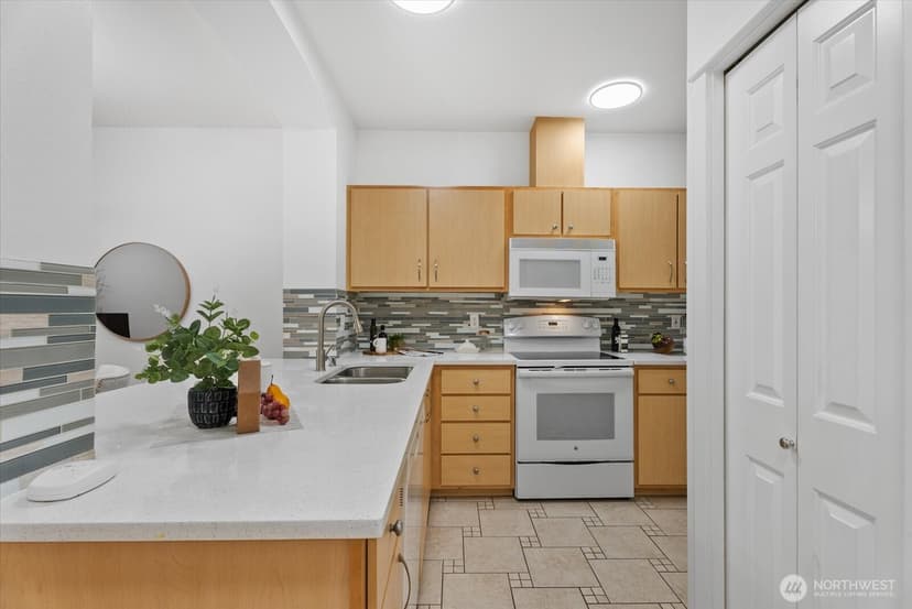Property photo for 13301 SE 79th Place #A106, Newcastle photo 8