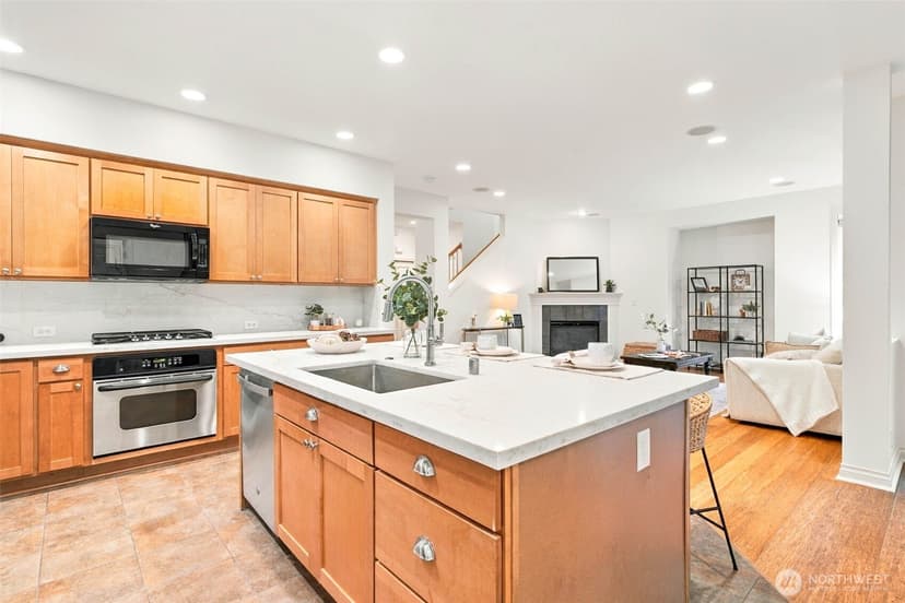 Property photo for 2117 NW Far Country Lane, Issaquah photo 18
