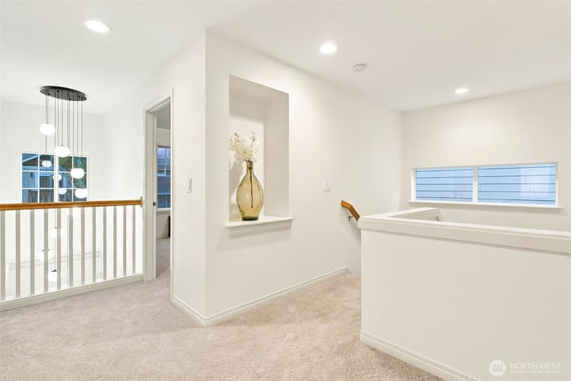 Property photo for 2117 NW Far Country Lane, Issaquah photo 22