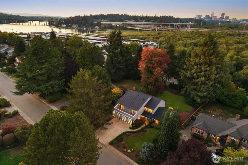 Property photo for 10 Tulalip Ky, Bellevue photo 33