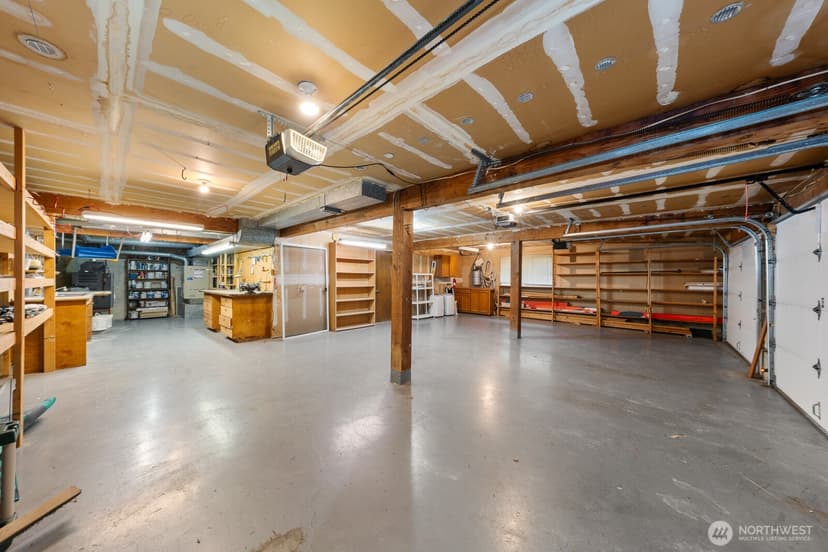 Property photo for 4830 88th Place SE, Mercer Island photo 31