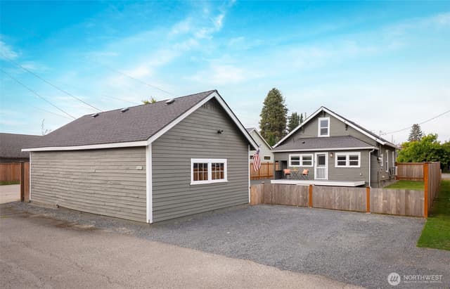 Property photo for 1924 4th Street, Marysville photo 2