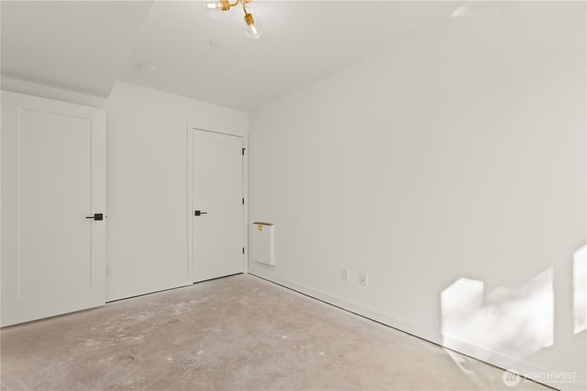 Property photo for 1535 19th Avenue, Seattle photo 22