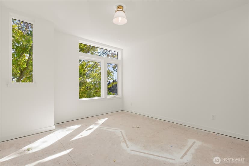 Property photo for 1535 19th Avenue, Seattle photo 17
