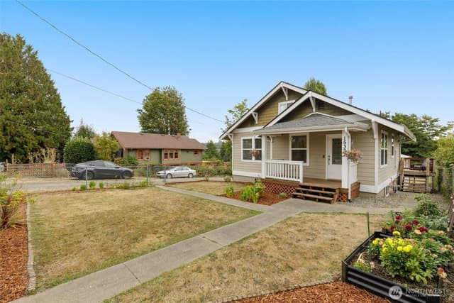 Property photo for 1532 Naval Avenue, Bremerton photo 2