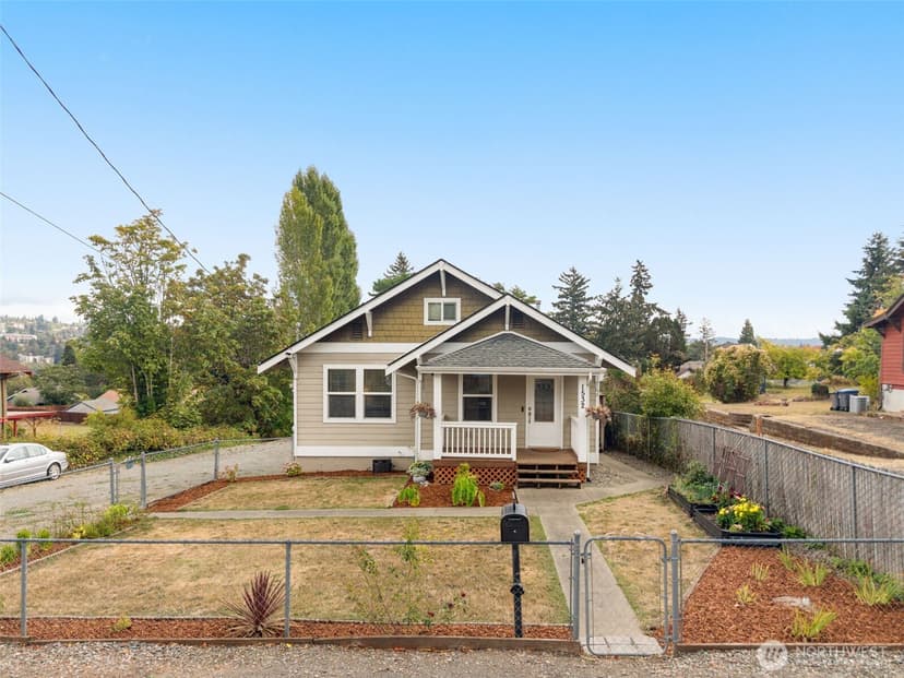 Property photo for 1532 Naval Avenue, Bremerton