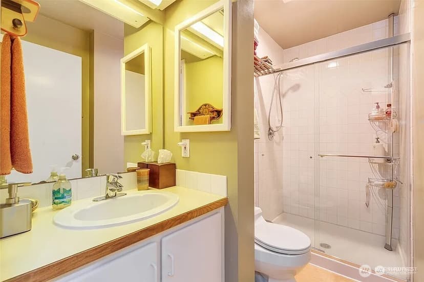 Property photo for 3661 Albion Place N #2, Seattle photo 11