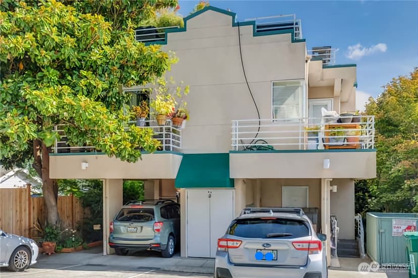 Property photo for 3661 Albion Place N #2, Seattle
