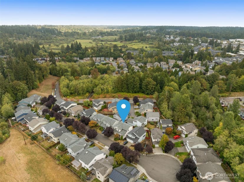 Property photo for 18631 10th Avenue SE, Bothell photo 31