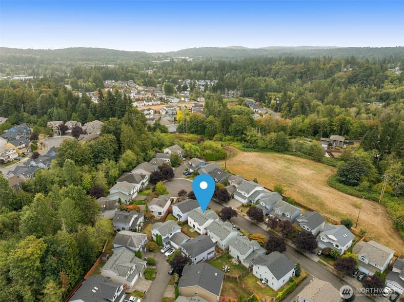Property photo for 18631 10th Avenue SE, Bothell photo 35