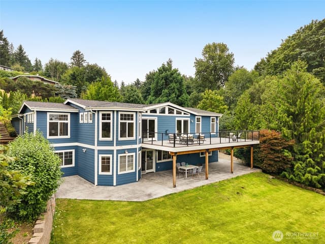 Property photo for 15110 SE 53rd Place, Bellevue photo 2