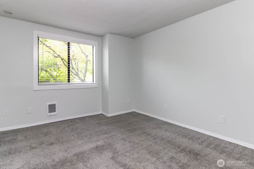 Property photo for 4812 S 187th Place #B203, SeaTac photo 13