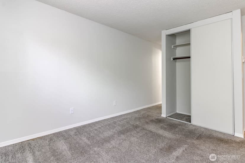 Property photo for 4812 S 187th Place #B203, SeaTac photo 16