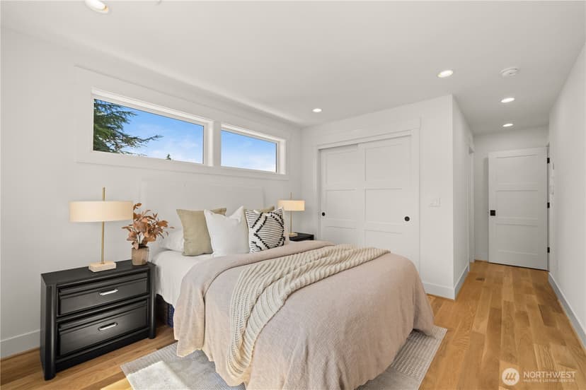 Property photo for 270 Fulton Street, Seattle photo 21