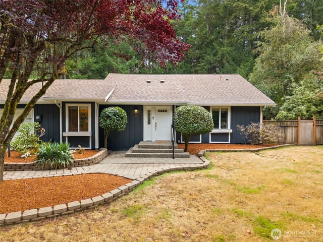 Property photo for 14323 51st Avenue NW, Gig Harbor photo 3