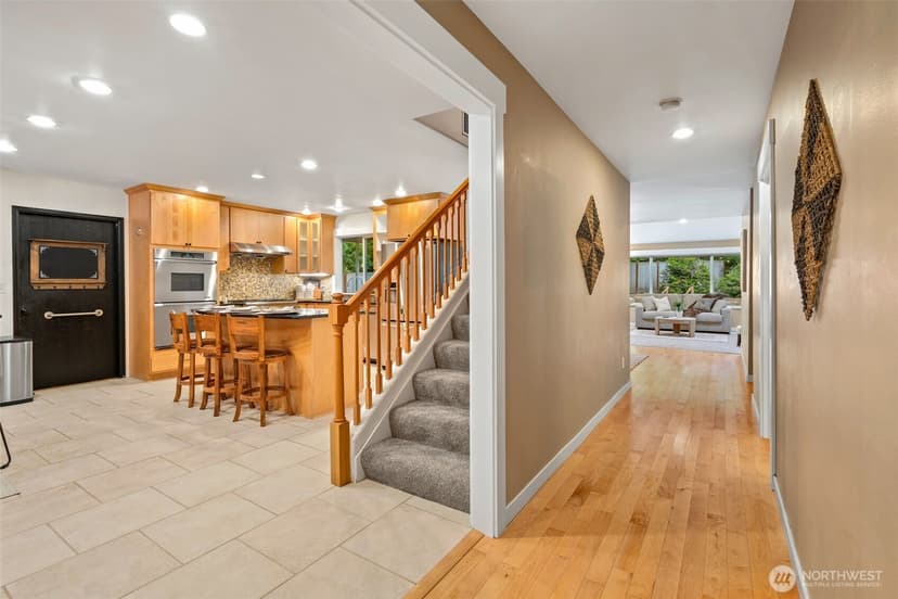 Property photo for 14323 51st Avenue NW, Gig Harbor photo 4