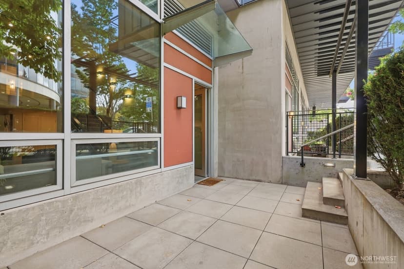 Property photo for 3104 Western Avenue #104, Seattle photo 22